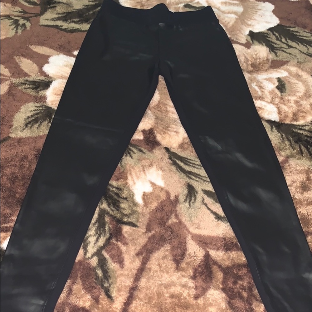 Girl leather leggings